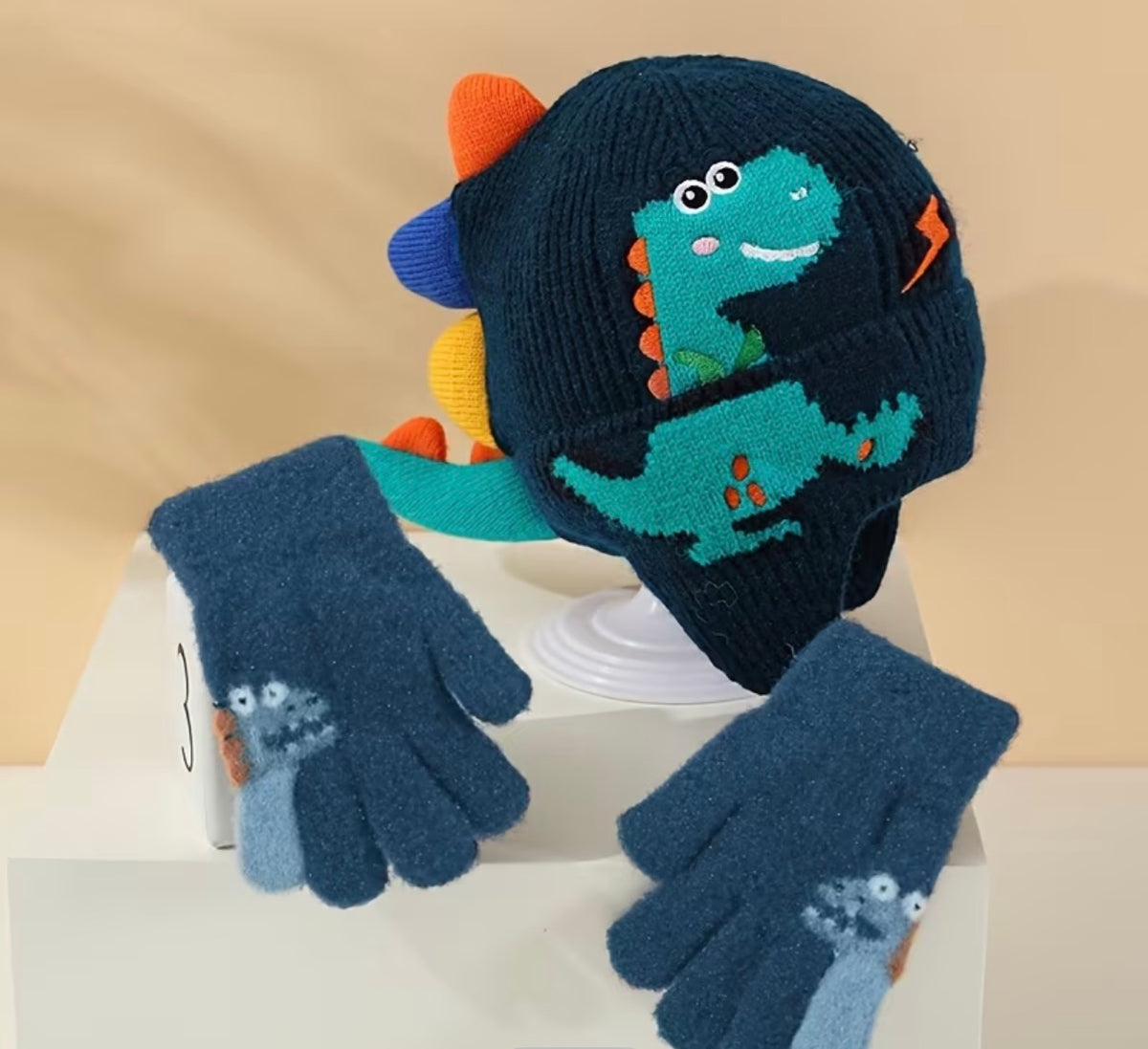 Dinosaur Hat & Gloves