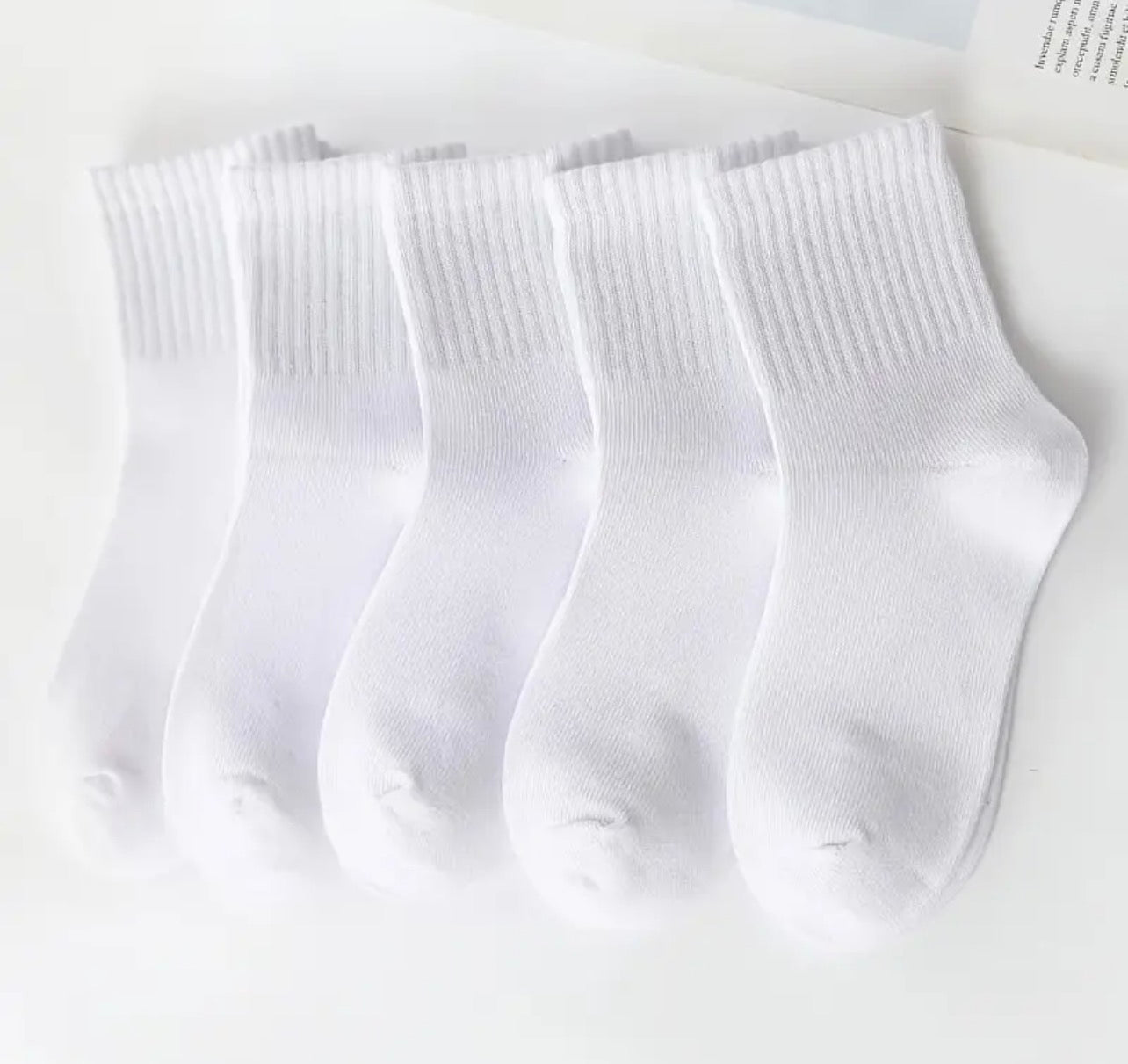 Bundles of White Socks (15 pairs)