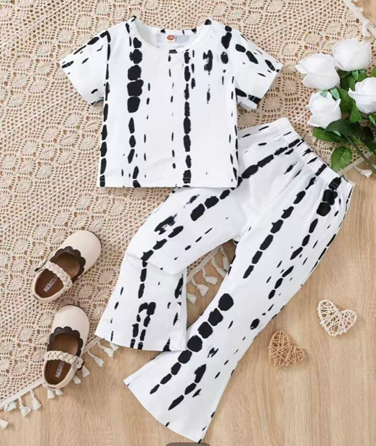 Short Sleeve white and black Set